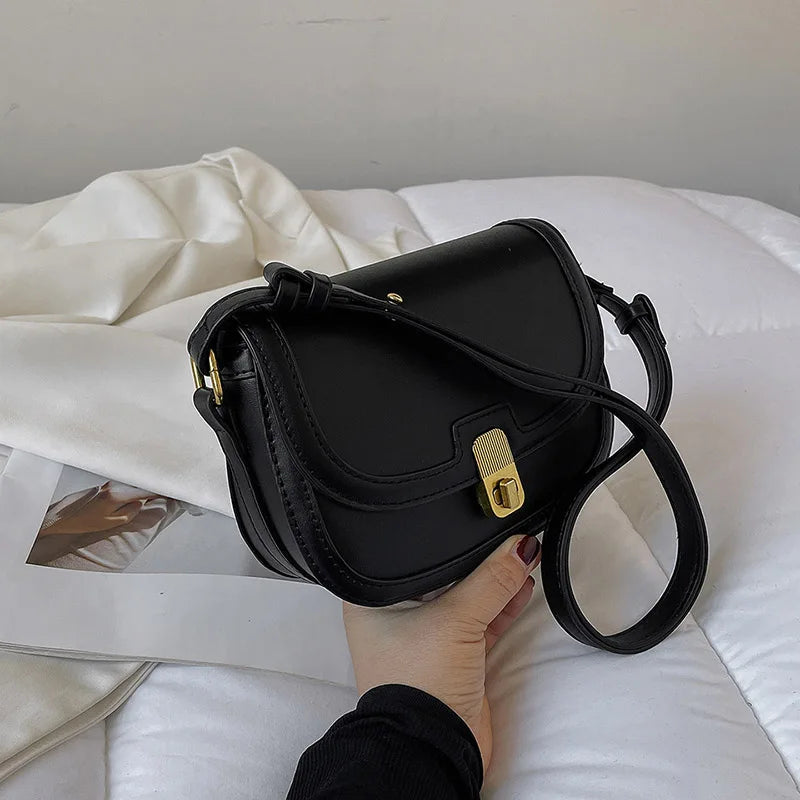 Retro Leather Saddle Shoulder Bag Flap Crossbody for Women