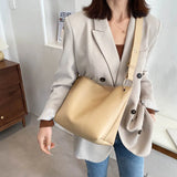 Ladies Bucket PU Leather Shoulder Bag Single Shoulder Large Capacity Messenger