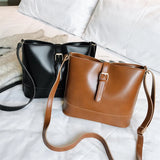 Oil PU Leather Women's Bucket Bag Handbags One-shoulder Messenger Bags