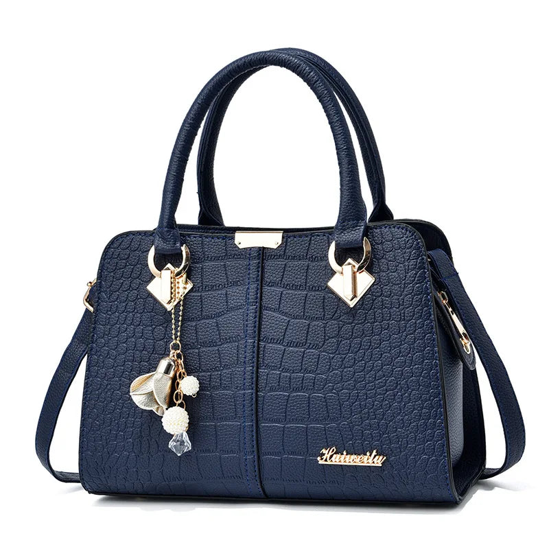 Women's Crocodile Shoulder Bag With Chain Strap