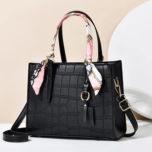Large-capacity Women's Shoulder Messenger Bag