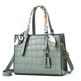 Large-capacity Women's Shoulder Messenger Bag