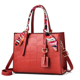 Large-capacity Women's Shoulder Messenger Bag