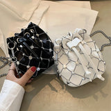 Women's Rivet Chain Drawstring Shoulder Bag for Party
