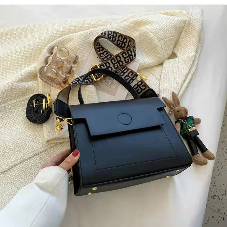 Retro One-Shoulder Handbag