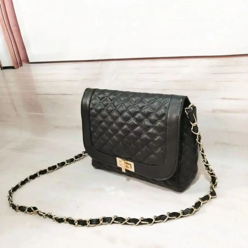 MANGO Women's Chain Clamshell Bag