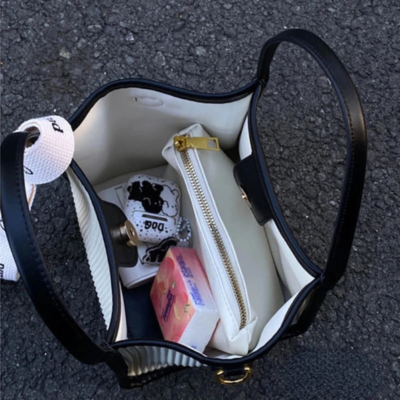 MBTI Casual Tote Bag Large Capacity Bucket Handbag