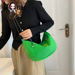 Large Capacity Messenger Bag Shoulder Bag Unisex Nylon Student Commuting Bag