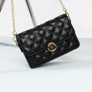 Cowhide Messenger Crossbody Bag Wide Strap Shoulder Bag with Multi-layer Rhombus