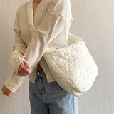Large Capacity Quilted Flower Crossbody Bag