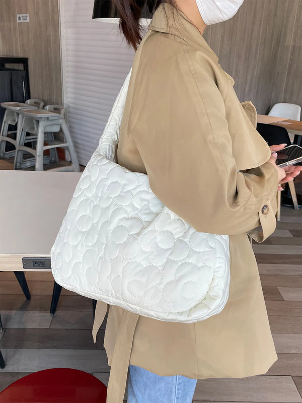 Large Capacity Quilted Flower Crossbody Bag