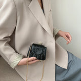 Small Square Flap Bag Crocodile Pattern Chain Shoulder Messenger