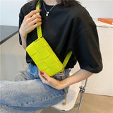 Mini Chain Waist Bag Ladies Chest Bag Solid Messenger Bag