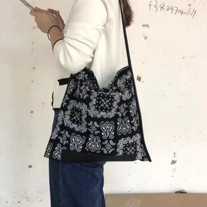 Large Capacity Ethnic Shoulder Bag Tot bag