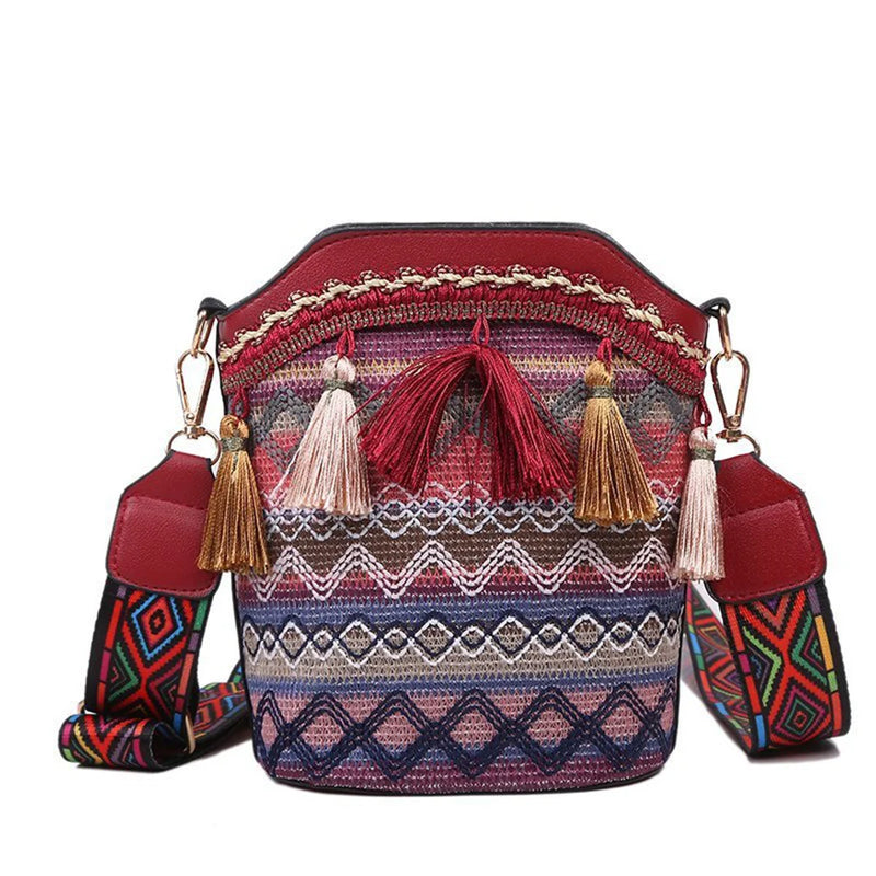 Ethnic Women Shoulder Bag Hand Woven Tassels Crossbody Bag Bohemian Small Bucket