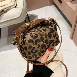 Leopard Print Shoulder Bag Retro Classic Portable Square Bag