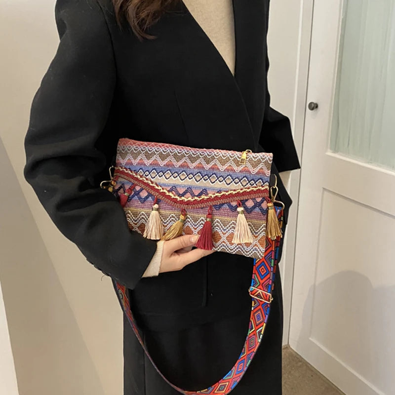 Vintage Crossbody Bag Envelope Handbag with Tassel Shoulder Strap