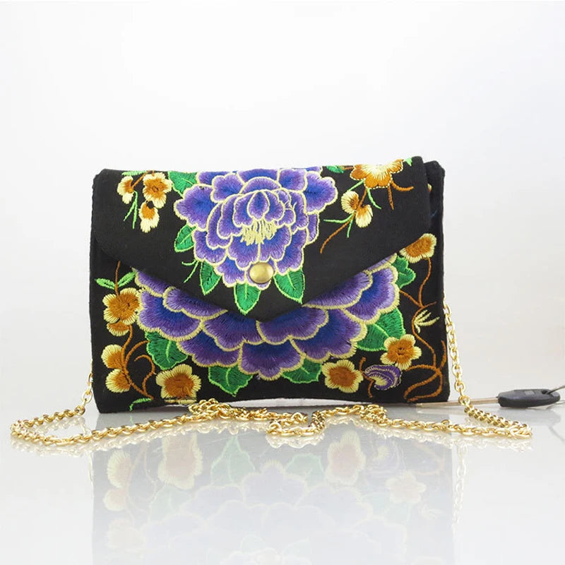 Vintage Ethnic Embroidered Flap Bag Women Chains Messenger Bag