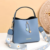 Net Celebrity Women's Bag Personality Bucket Bag Large-capacity Messenger Bag