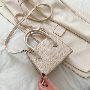 Crocodile Pattern Small Shoulder Bag for Women, Fresh and Stylish Design