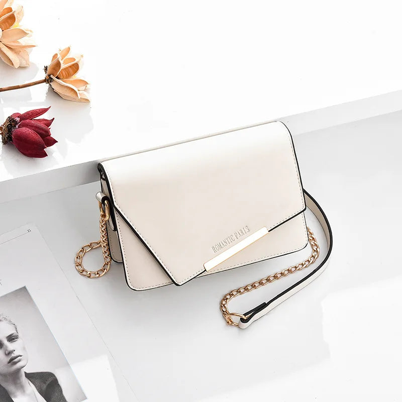 Sweet Casual Contrast Messenger Bag Women Chain All-match Small Square Bag