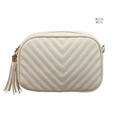 Women's Chain Rhombic Embroidery Tassel Shoulder Bag Handbag