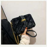 Lingge Small Fragrant Plush Shoulder Bag Women