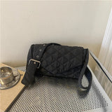 Quilted Shoulder Bag Winter Crossbody Handbag B546