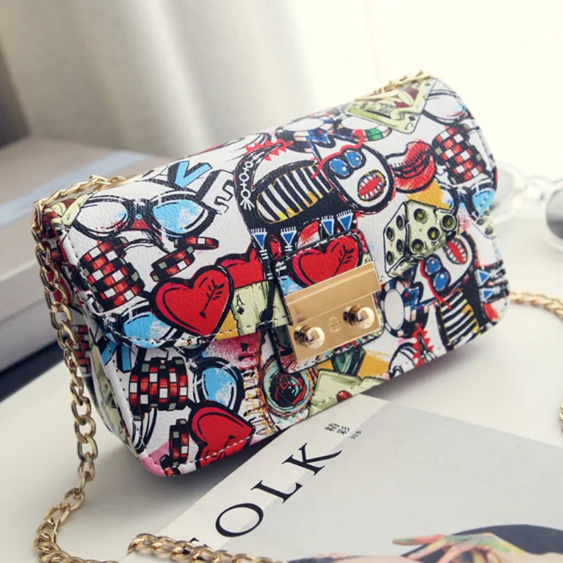 Summer Graffiti Ladies Handbags Mini Bag Heart Pattern Chain Women Messenger Bag