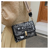 Graffiti Women's One-Shoulder Messenger Bag