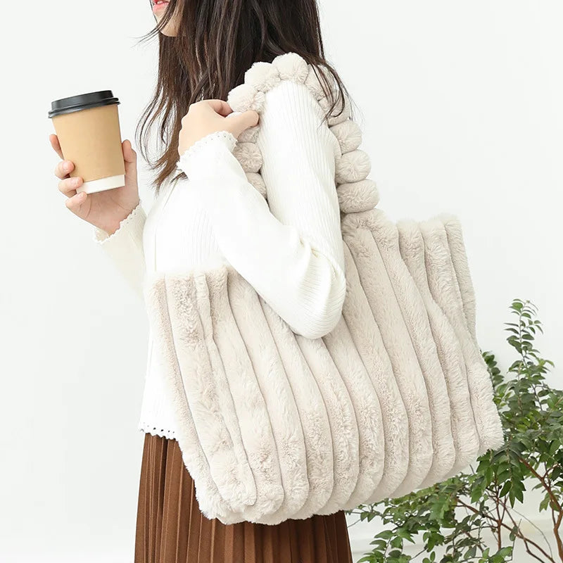Casual Retro Underarm Bag Large Capacity Handbag Fur Shoulder Bag