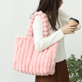 Casual Retro Underarm Bag Large Capacity Handbag Fur Shoulder Bag