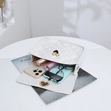 Heart-shaped Rhombic Pattern Crossbody Bag