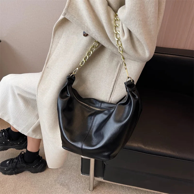 Large Chain Shoulder Bag Western Style Handbag