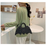 Fun Halloween Bat Women's Messenger Bag