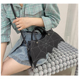 Fun Halloween Bat Women's Messenger Bag
