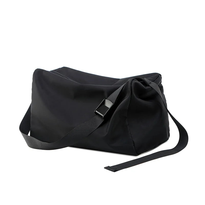 Large-Capacity Gym Bag for Boys and Girls, Flying Dead Shoulder Bag