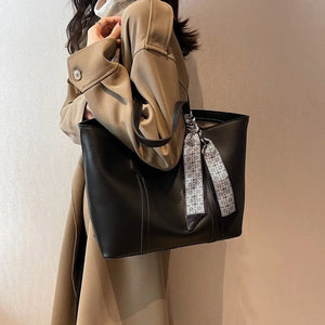 Literature Style Pu Shoulder Bag for College Students