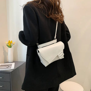 Women's Crossbody Bag Lock Shoulder Messenger Handbag B306