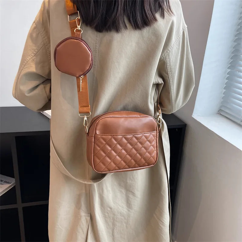 Small Lingge Ladies Crossbody Messenger Bag