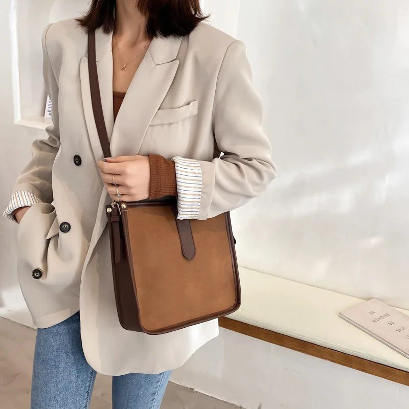 Vintage Bucket Bag Large Capacity Shoulder Work Messenger Bag