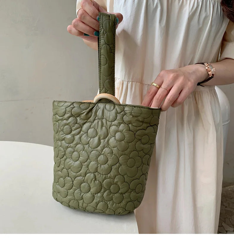 Winter Women's Bucket Bag Shoulder Messenger Light Ladies Bag