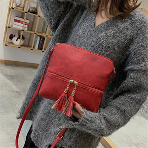 Tassel Decoration Shoulder Bag for Ladies