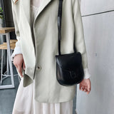 Women Shoulder Crossbody Bag Small Retro Horseshoe Packet Strap