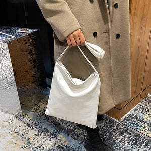 Women's Shoulder Bag Casual Messenger Bag Solid Style Vintage Envelope Bag