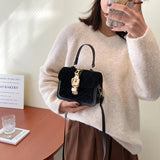 Retro Velvet Crossbody Bag One-Shoulder Kelly Bag B136