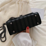 Large Capacity Women's Shoulder Bag with Metal Chain