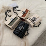 Large Capacity Women's Shoulder Bag with Metal Chain