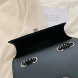 Large Capacity Women's Shoulder Bag with Metal Chain