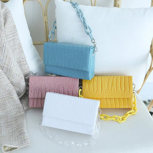 Crocodile Pu Acrylic Chain Buckle Shoulder Bag for Women